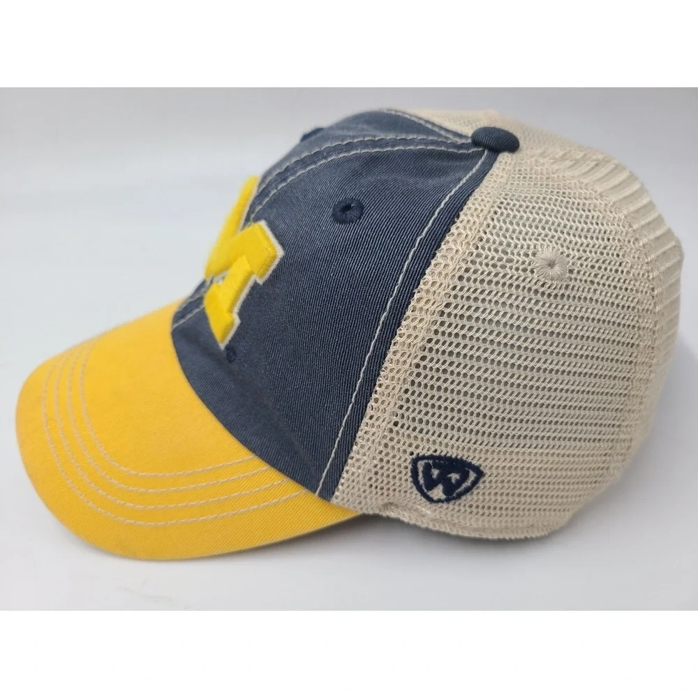Youth Michigan Wolverines Top of the World Distressed Mesh Snapback Hat Cap NCAA